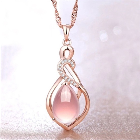 Lotus opal crystal Rose gold plated Necklace - Picture 2 of 9